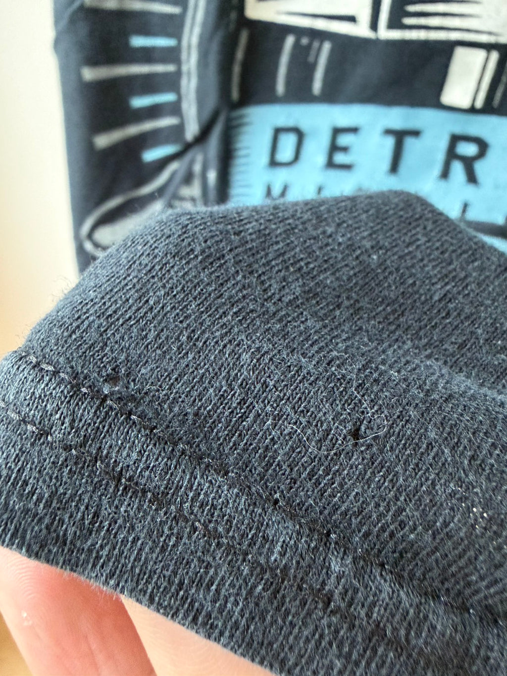 00s FOR THE FALLEN DREAMS