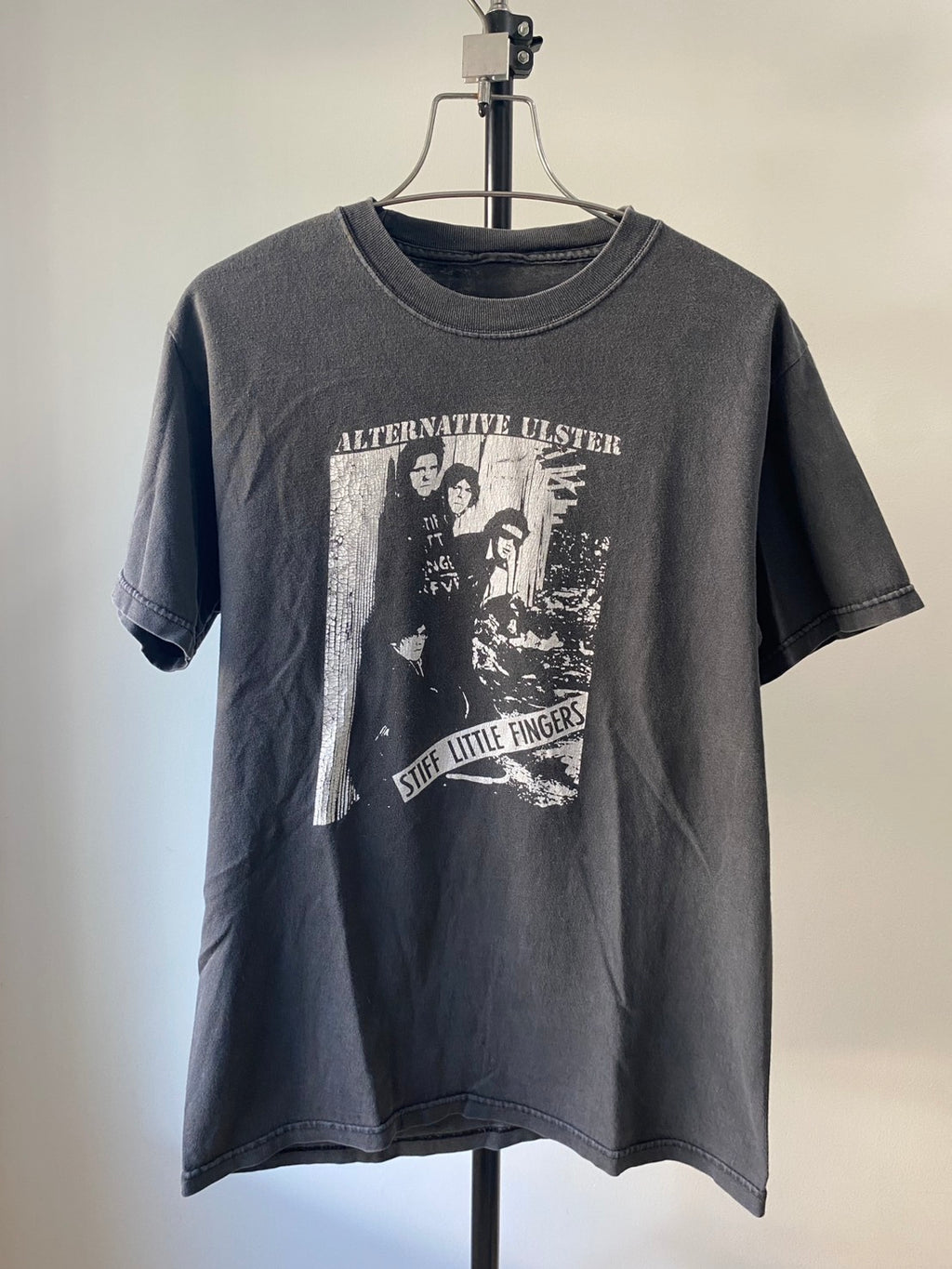 Vintage Y2K Little Fingers Band Tee