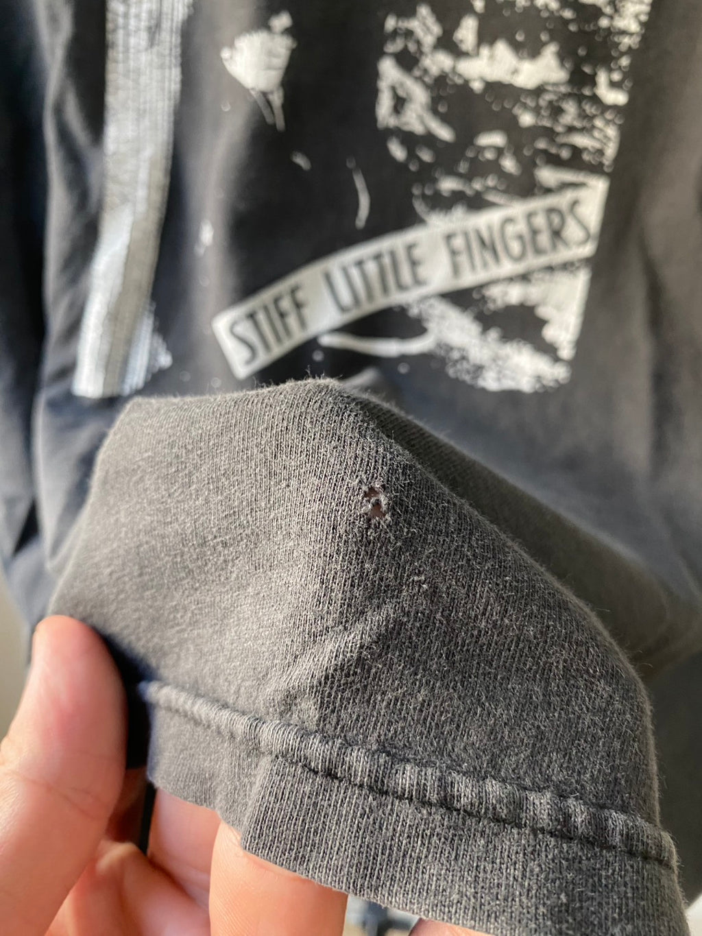 Vintage Y2K Little Fingers Band Tee