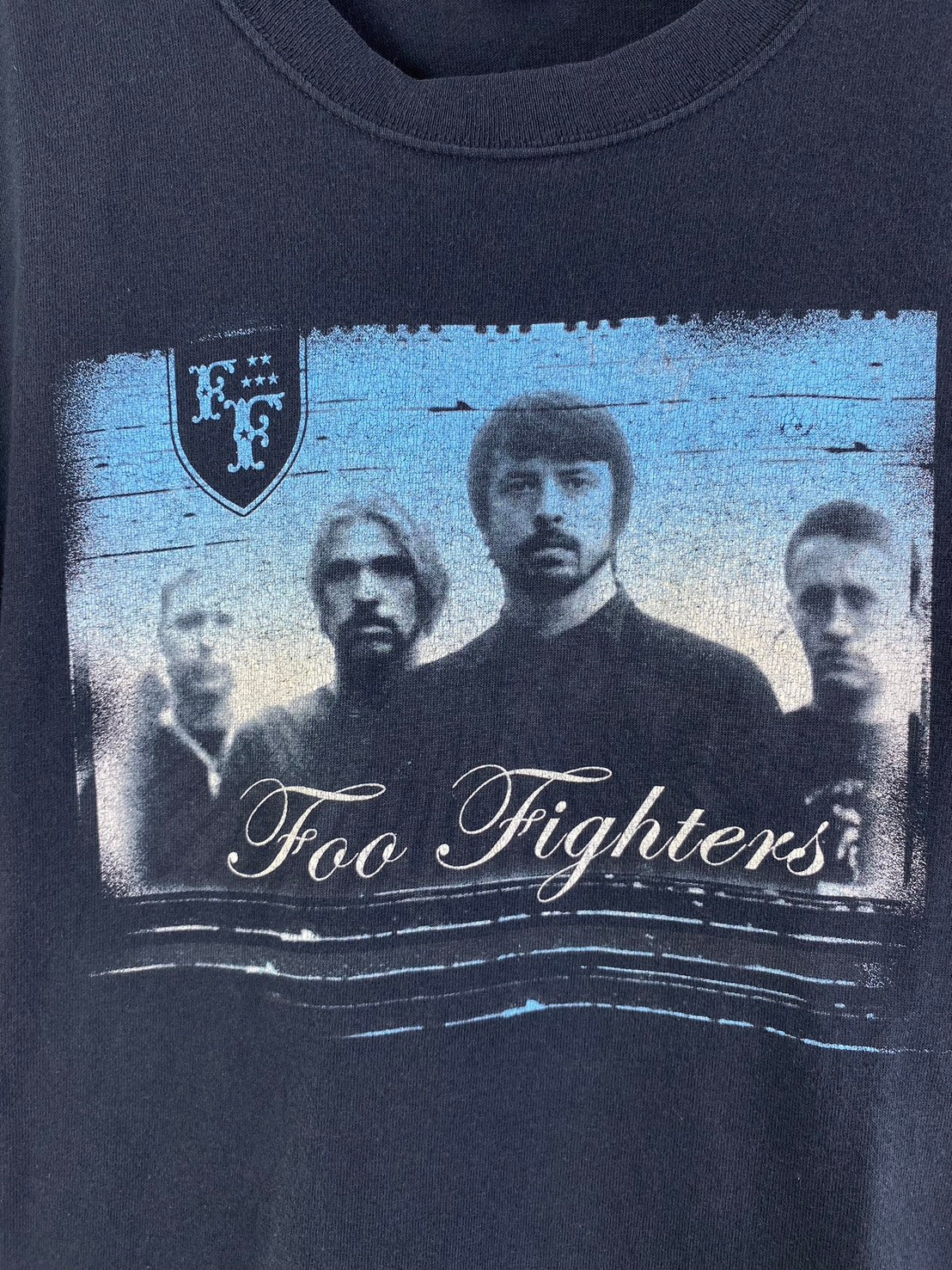 Vintage Y2K Foo Fighters Band Tee