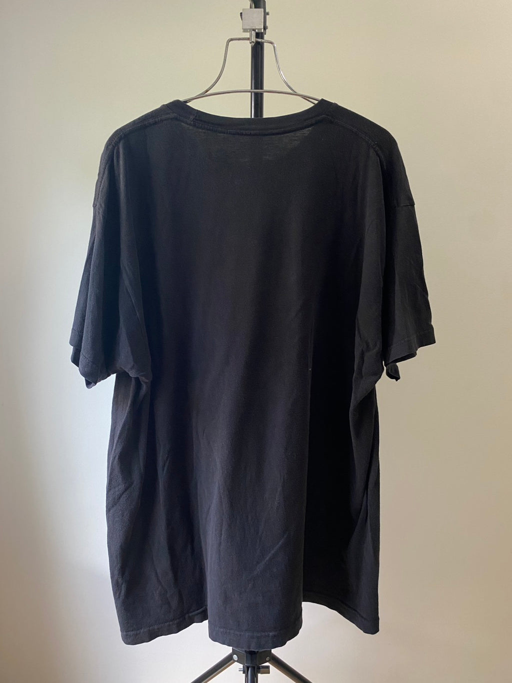 The 1975 band tee