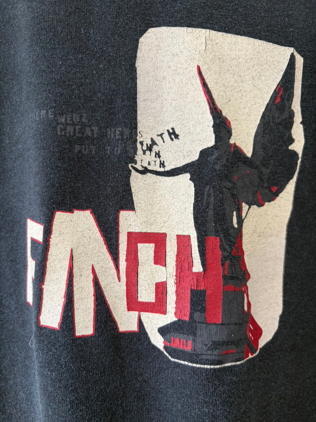 00s Finch Band Tee